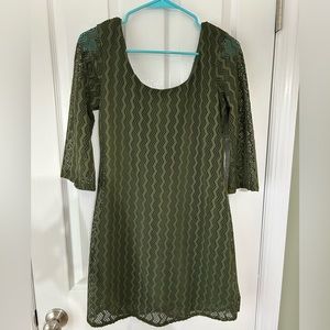 Green sleeve dress!